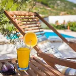 Villa Zlatni San - Private Heated Pool Bol