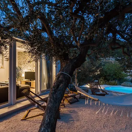 Villa Zlatni San - Private Heated Pool Bol
