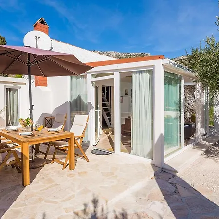 Zlatni San - Private Heated Pool Villa *