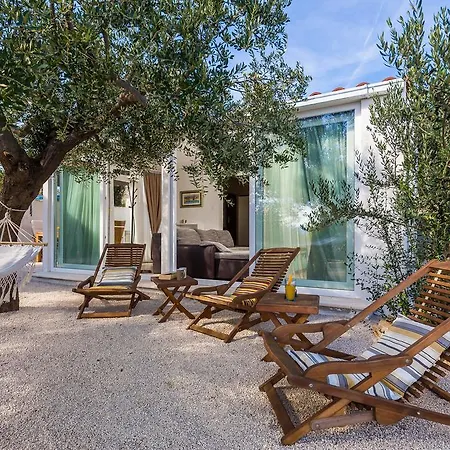 Vila Zlatni San - Private Heated Pool Bol